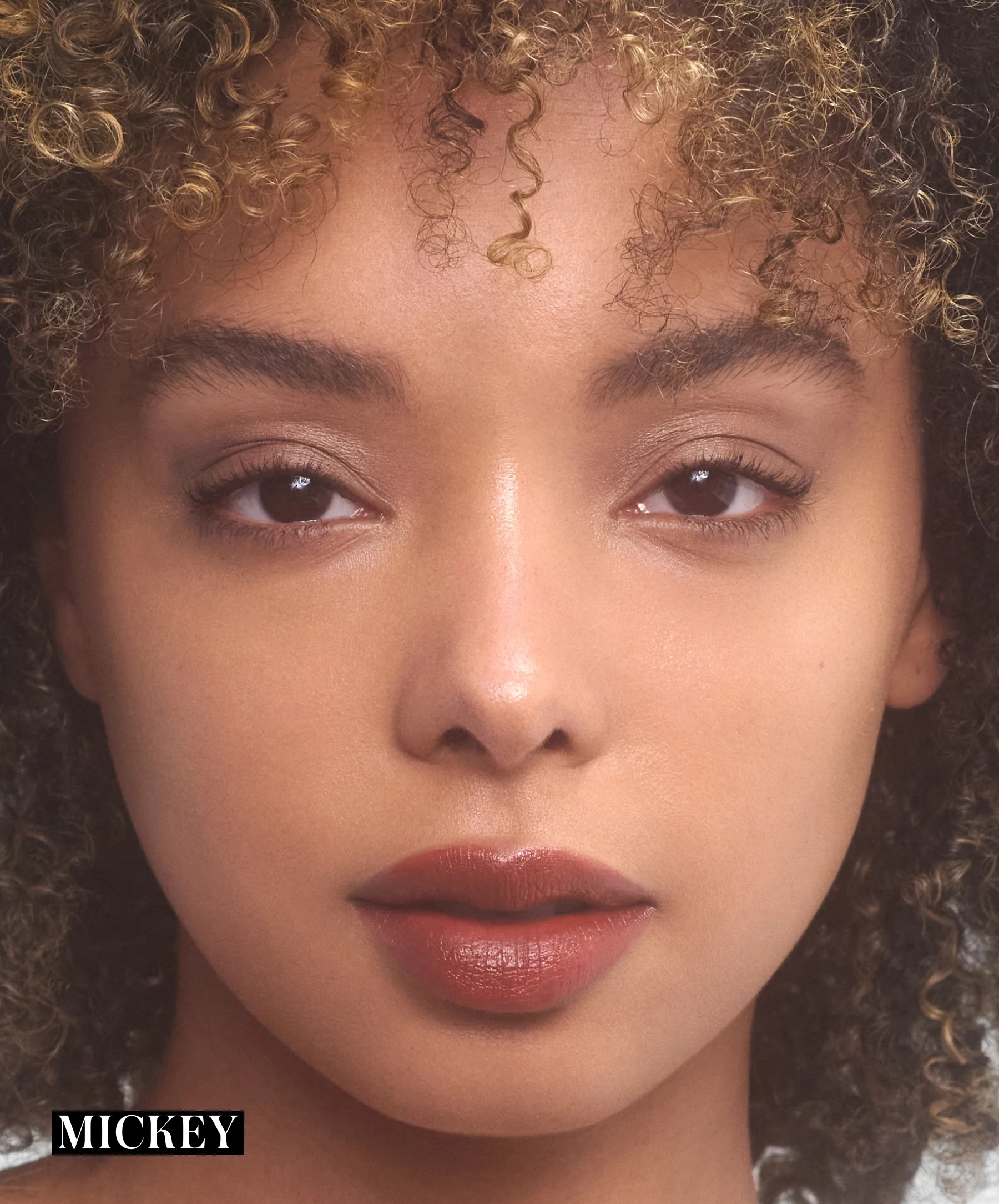 Legendary Serum Lipstick - Image 31