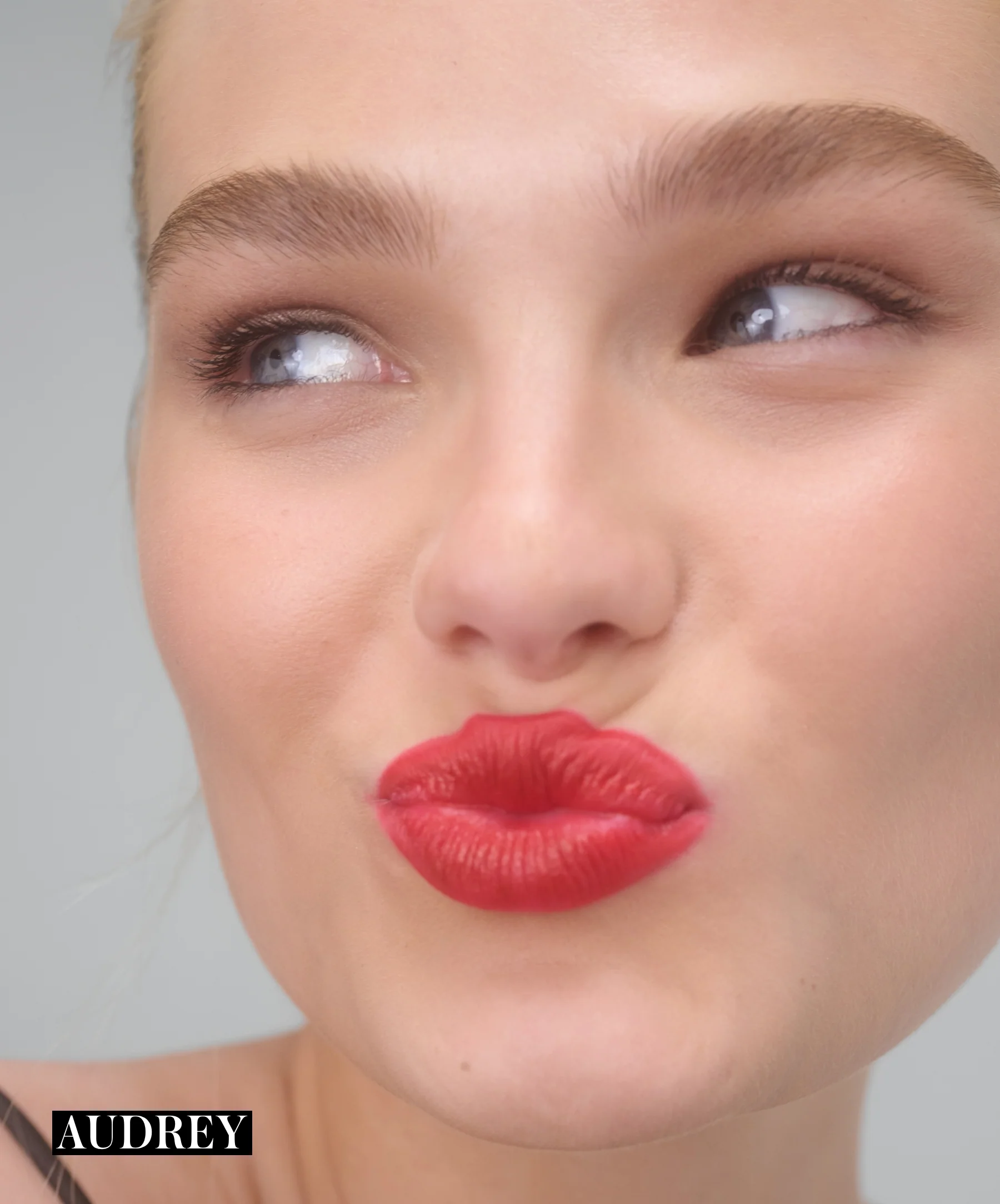 Legendary Serum Lipstick - Image 33