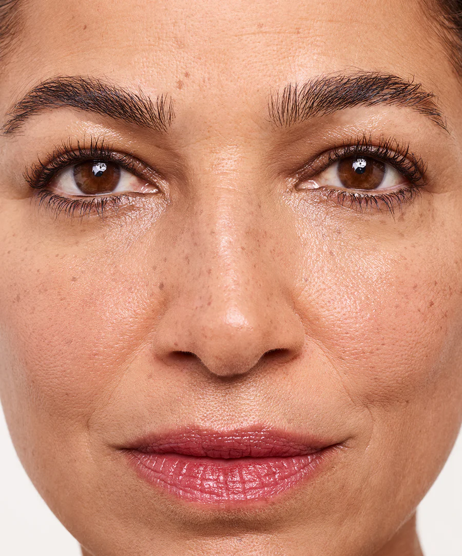 ReEvolve Natural Finish Liquid Foundation - Image 104