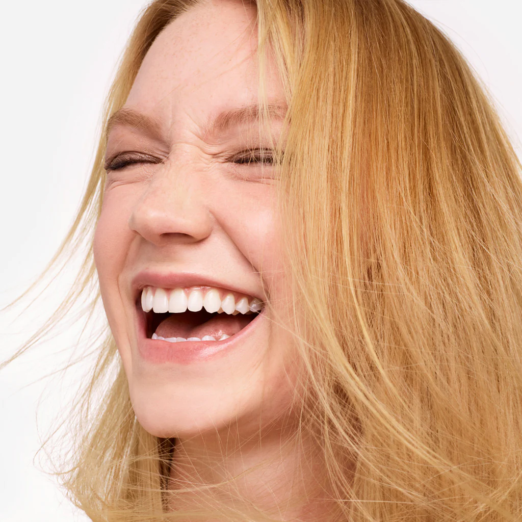 ReEvolve Natural Finish Liquid Foundation - Image 28