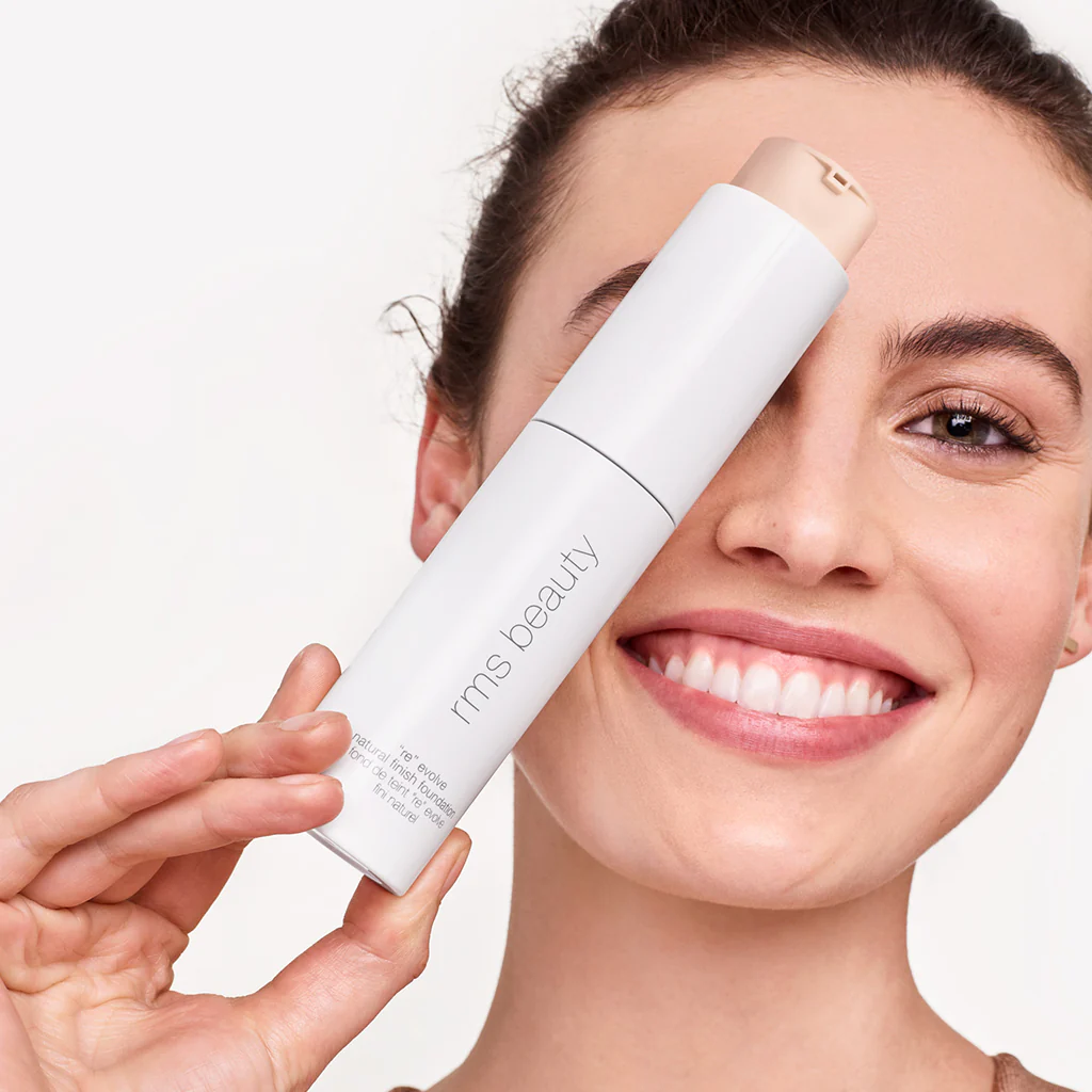 ReEvolve Natural Finish Liquid Foundation - Image 31