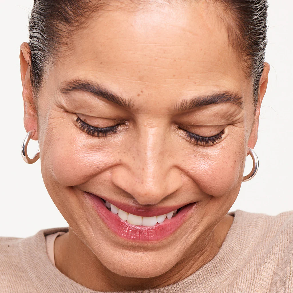 ReEvolve Natural Finish Liquid Foundation - Image 35