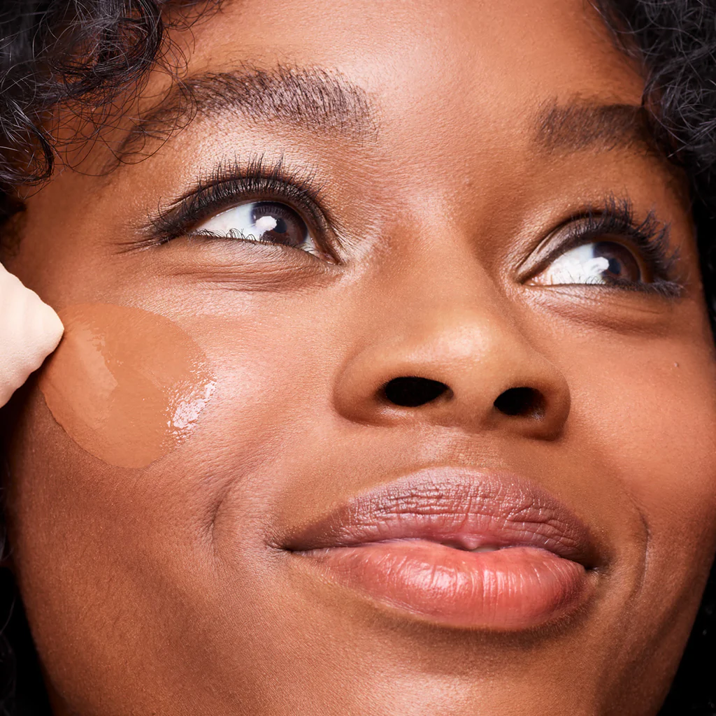 ReEvolve Natural Finish Liquid Foundation - Image 38