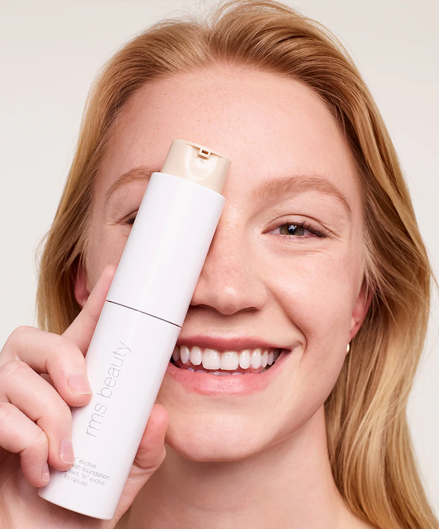 ReEvolve Natural Finish Liquid Foundation - Image 96