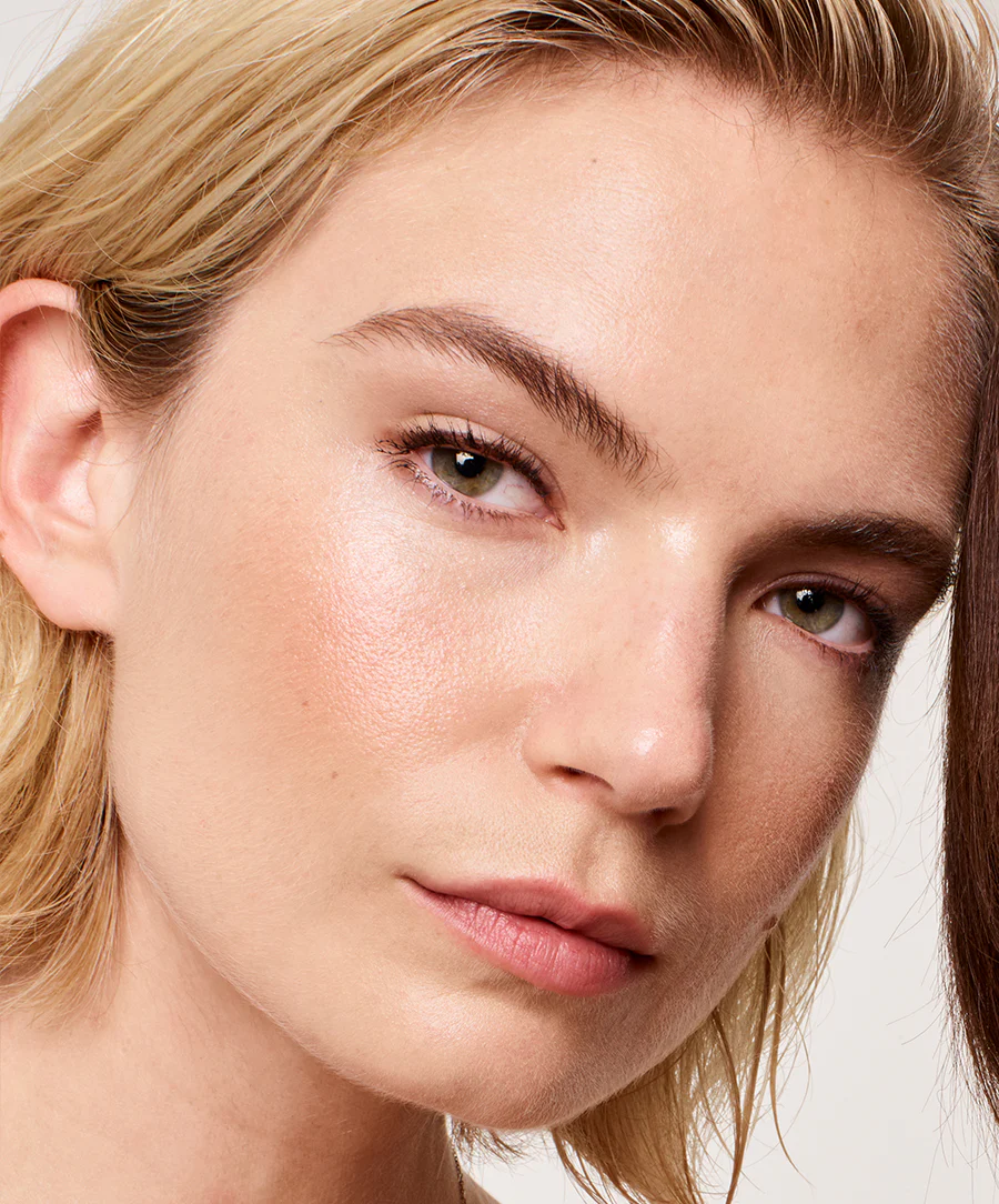ReEvolve Natural Finish Liquid Foundation - Image 97